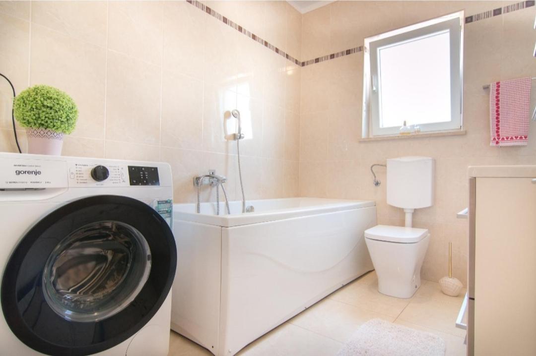 Apartment Antonella Fasana Fazana Ngoại thất bức ảnh