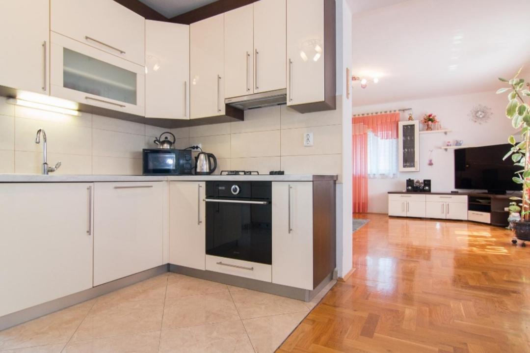 Apartment Antonella Fasana Fazana Ngoại thất bức ảnh